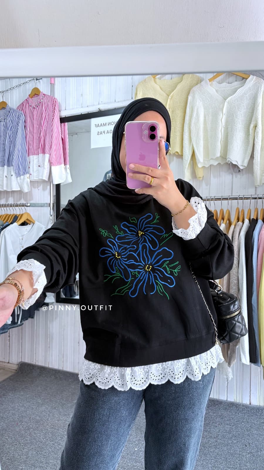 Sweater Lace